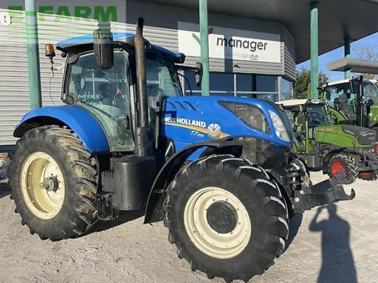 New Holland t7.210 - Tracteur agricole: photos 1 New Holland t7.210 - Tracteur agricole: photos 1