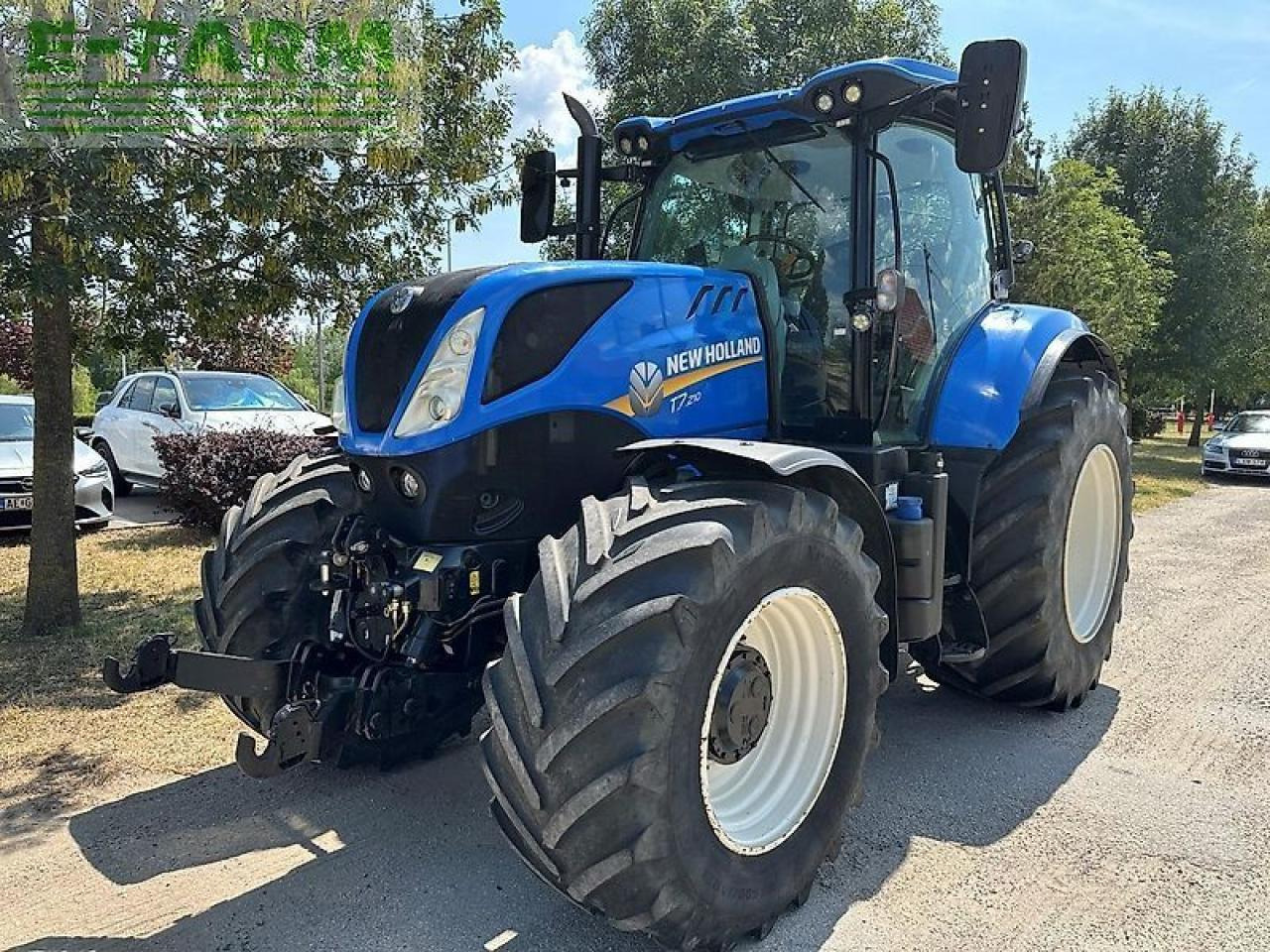 New Holland t7.210 - Tracteur agricole: photos 1 New Holland t7.210 - Tracteur agricole: photos 1