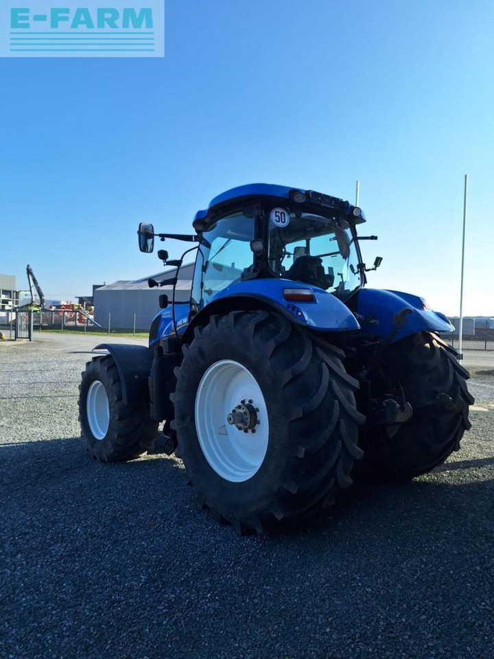 New Holland t7.210 ac - Tracteur agricole: photos 4 New Holland t7.210 ac - Tracteur agricole: photos 4