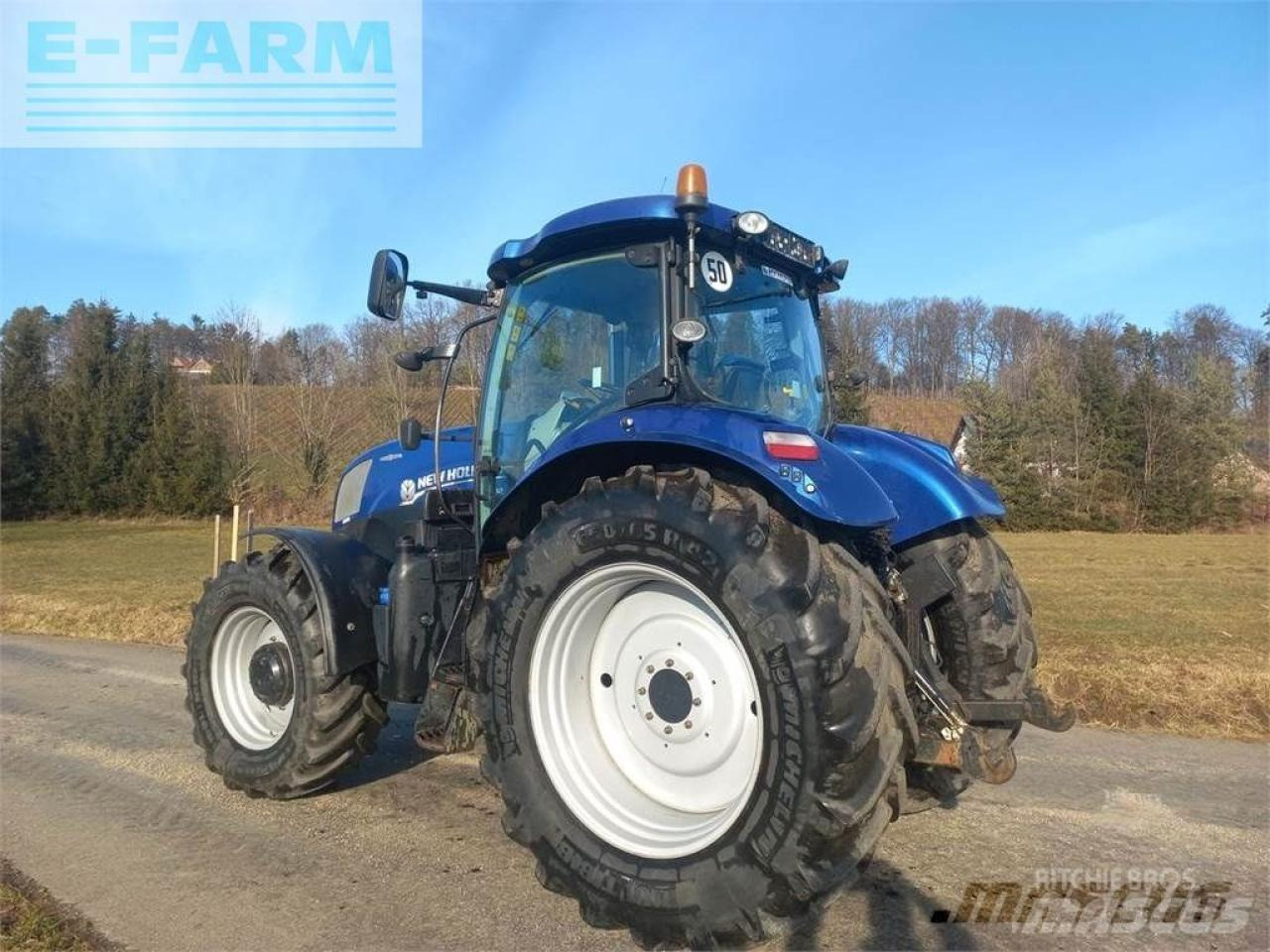 New Holland t7.210 auto command - Tracteur agricole: photos 5 New Holland t7.210 auto command - Tracteur agricole: photos 5