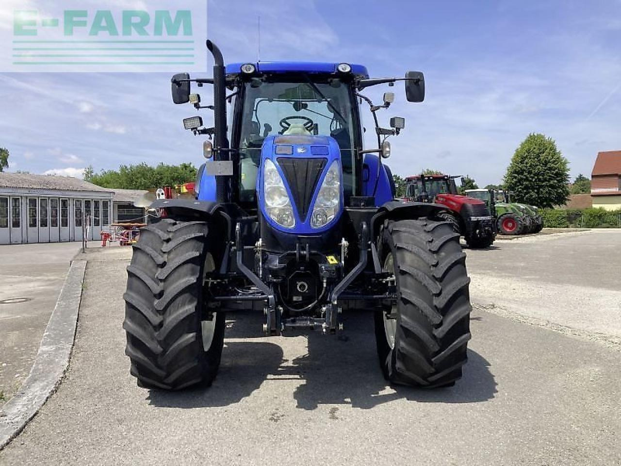 New Holland t7 210 autocommand - Tracteur agricole: photos 3 New Holland t7 210 autocommand - Tracteur agricole: photos 3