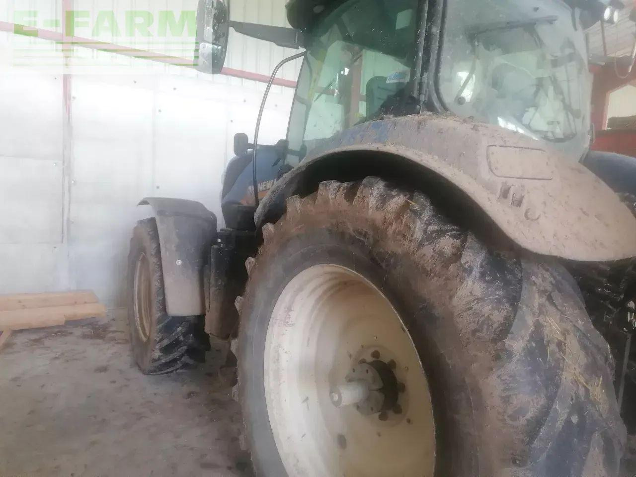New Holland t7 210 sw - Tracteur agricole: photos 5 New Holland t7 210 sw - Tracteur agricole: photos 5