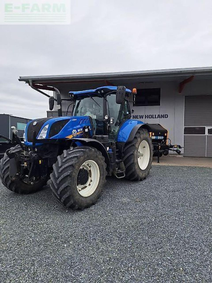 New Holland t7.230 ac - Tracteur agricole: photos 1 New Holland t7.230 ac - Tracteur agricole: photos 1