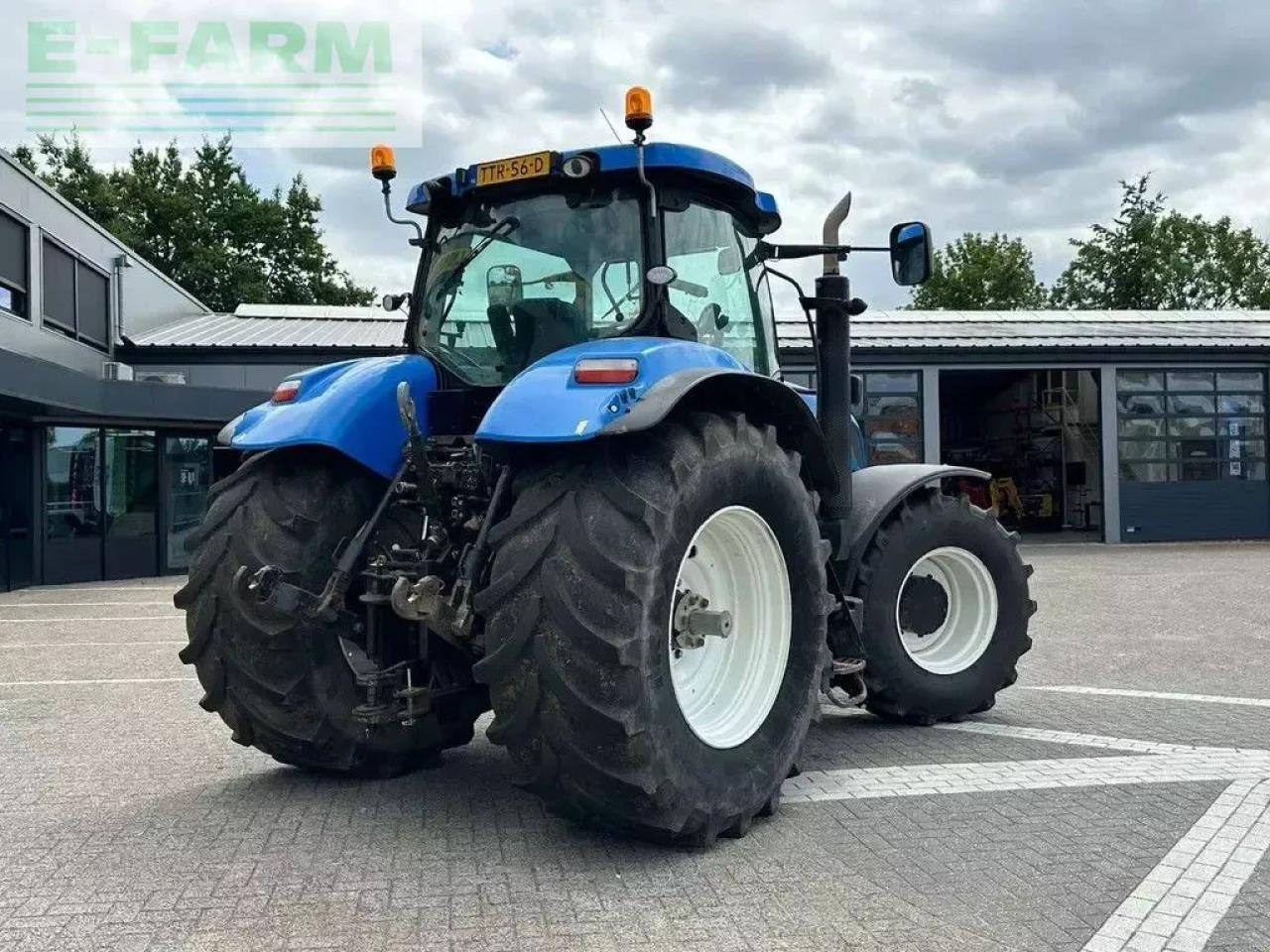 New Holland t7030 autocommand - Tracteur agricole: photos 2 New Holland t7030 autocommand - Tracteur agricole: photos 2
