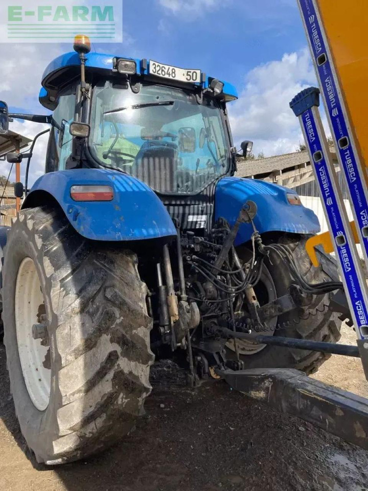 New Holland t7030 power command - Tracteur agricole: photos 3 New Holland t7030 power command - Tracteur agricole: photos 3