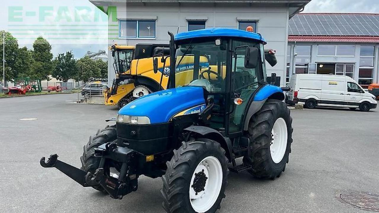 New Holland td 5010 traktor 2075 bh allrad - Tracteur agricole: photos 1 New Holland td 5010 traktor 2075 bh allrad - Tracteur agricole: photos 1