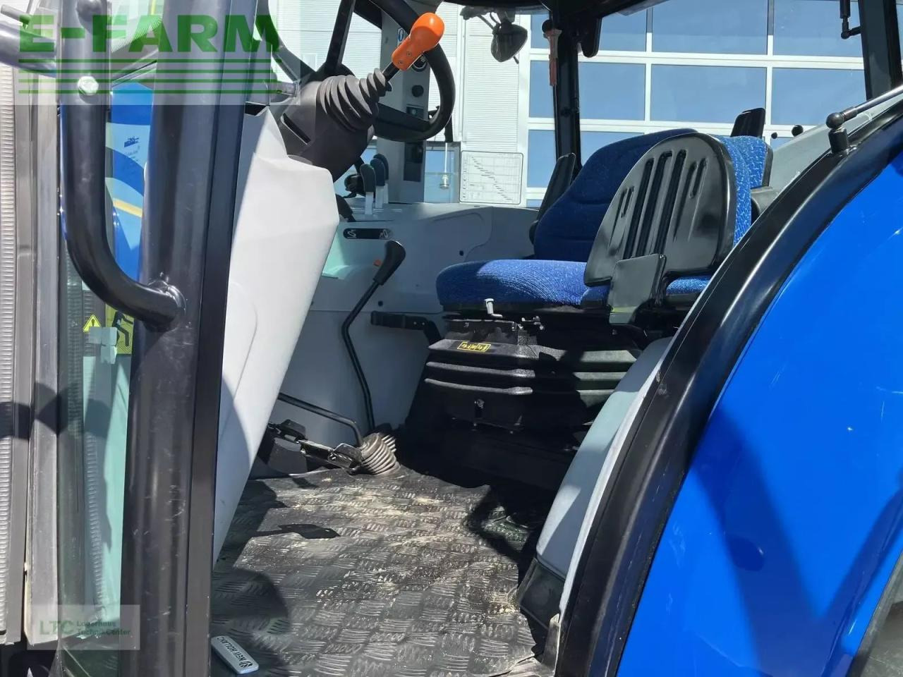 New Holland td5.85 - Tracteur agricole: photos 5 New Holland td5.85 - Tracteur agricole: photos 5