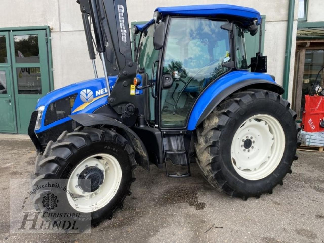 New Holland td5.85 - Tracteur agricole: photos 4 New Holland td5.85 - Tracteur agricole: photos 4