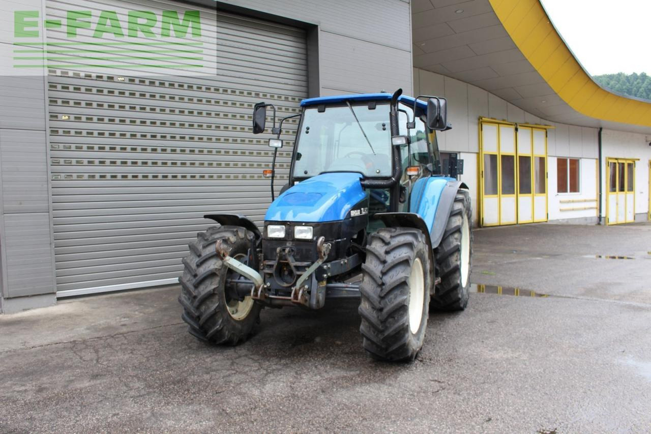 New Holland tl 80 - Tracteur agricole: photos 2 New Holland tl 80 - Tracteur agricole: photos 2