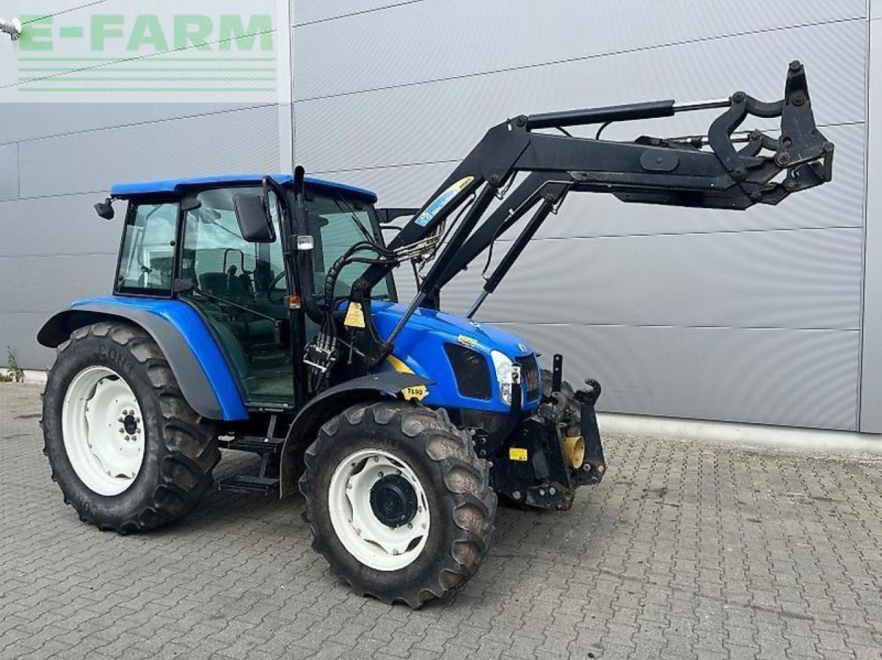 New Holland tl 90 a A - Tracteur agricole: photos 1 New Holland tl 90 a A - Tracteur agricole: photos 1