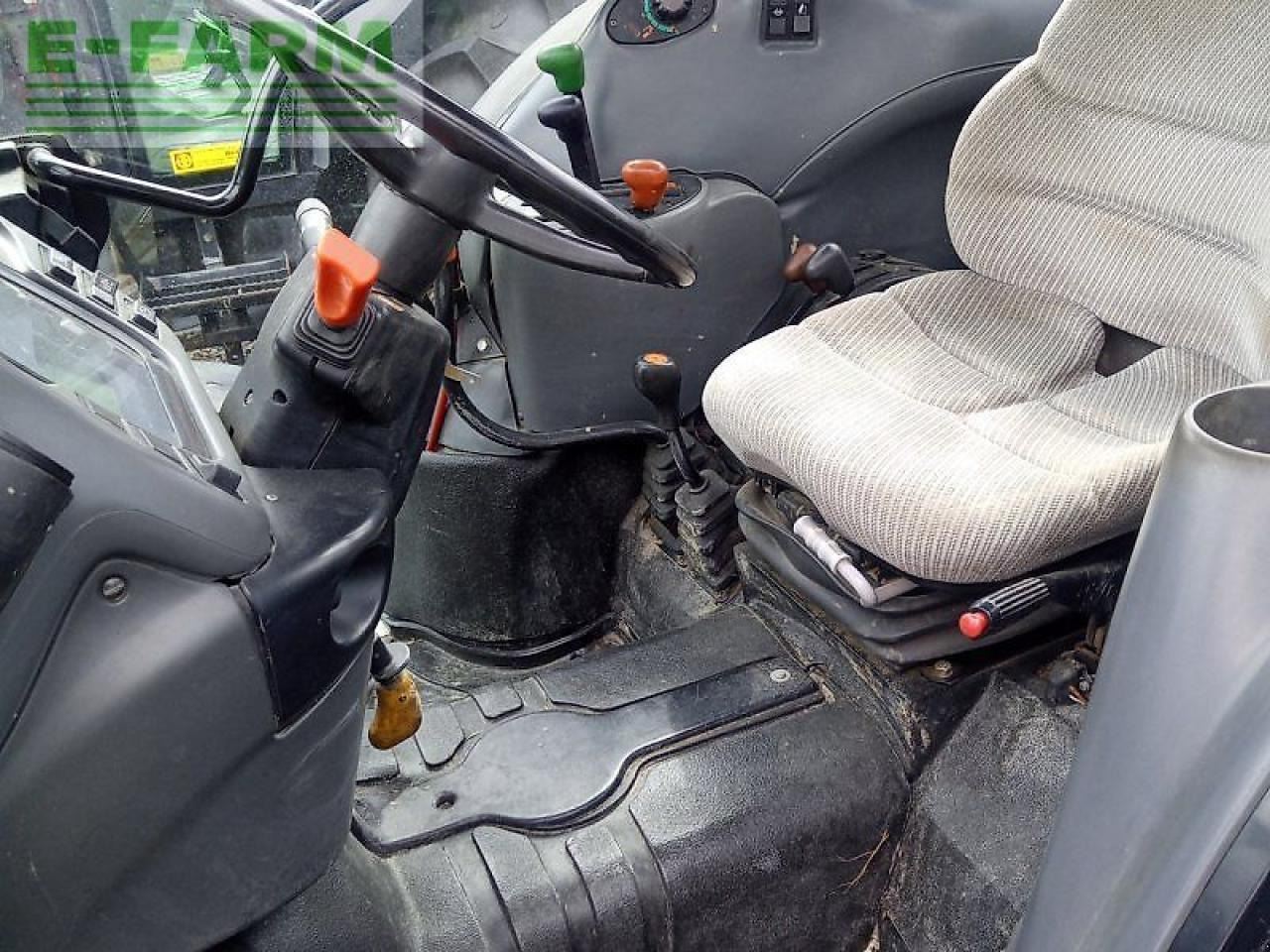 Tracteur agricole New Holland tn 75 s S: photos 9