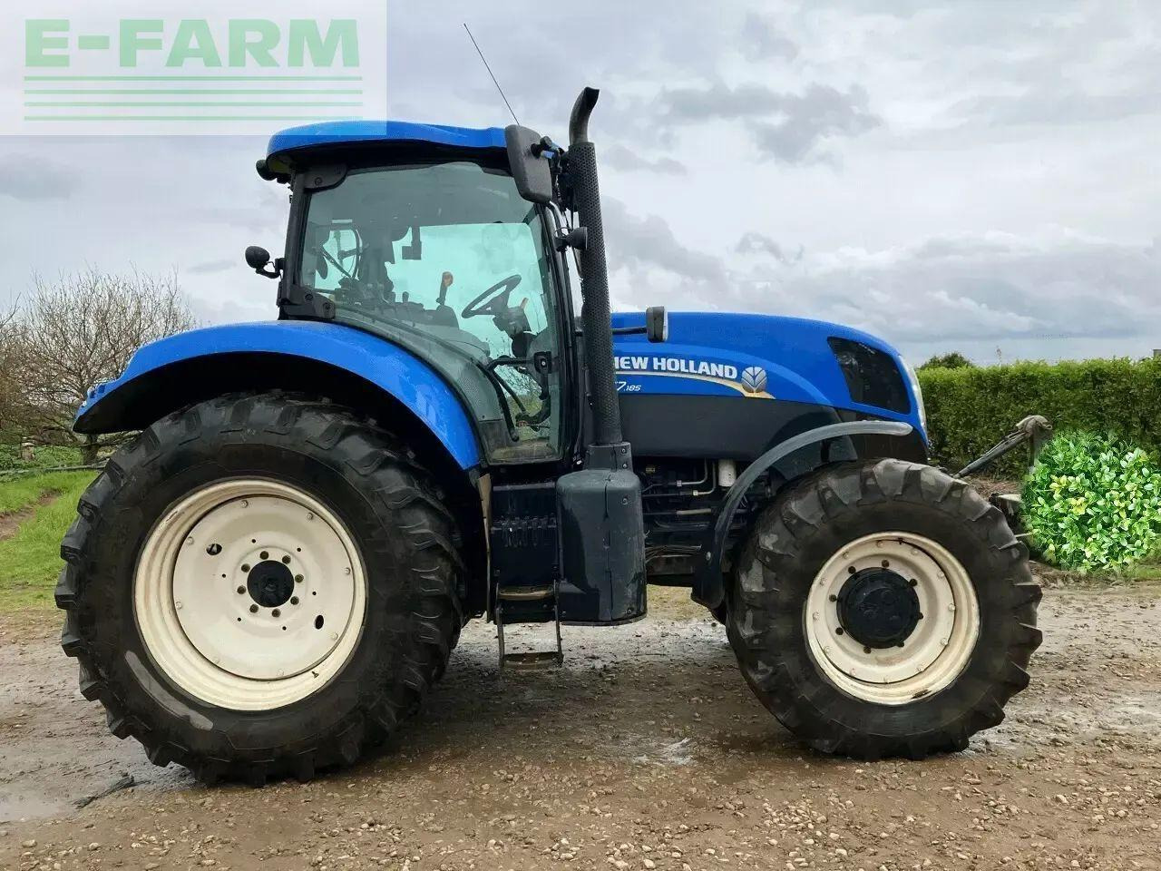 New Holland tracteur t 7.185 - Tracteur agricole: photos 2 New Holland tracteur t 7.185 - Tracteur agricole: photos 2