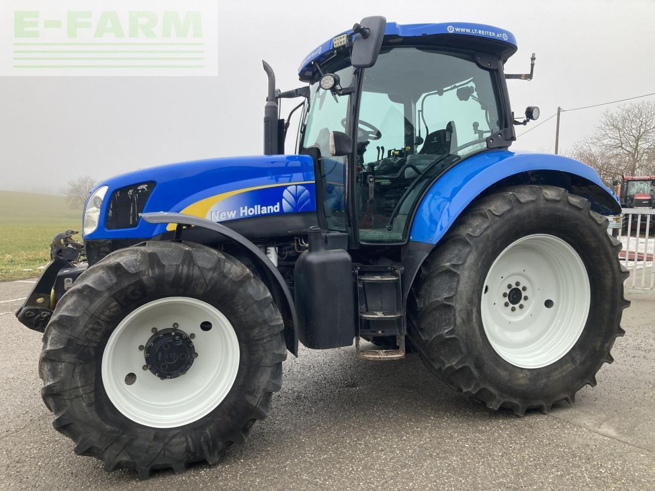 New Holland ts135a - Tracteur agricole: photos 2 New Holland ts135a - Tracteur agricole: photos 2