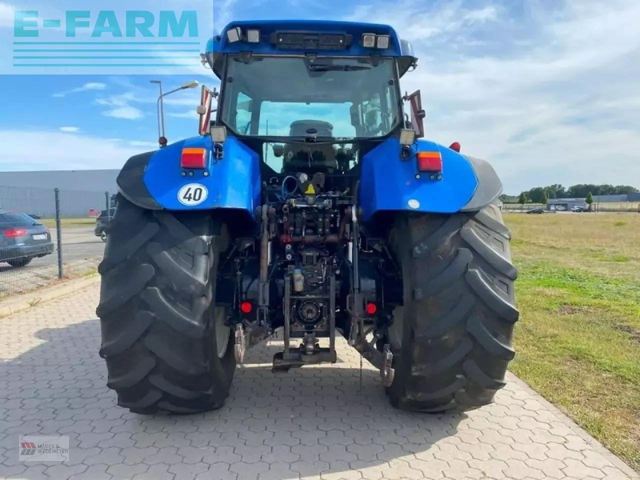 New Holland tvt 195 mit frontzapfwelle - Tracteur agricole: photos 5 New Holland tvt 195 mit frontzapfwelle - Tracteur agricole: photos 5