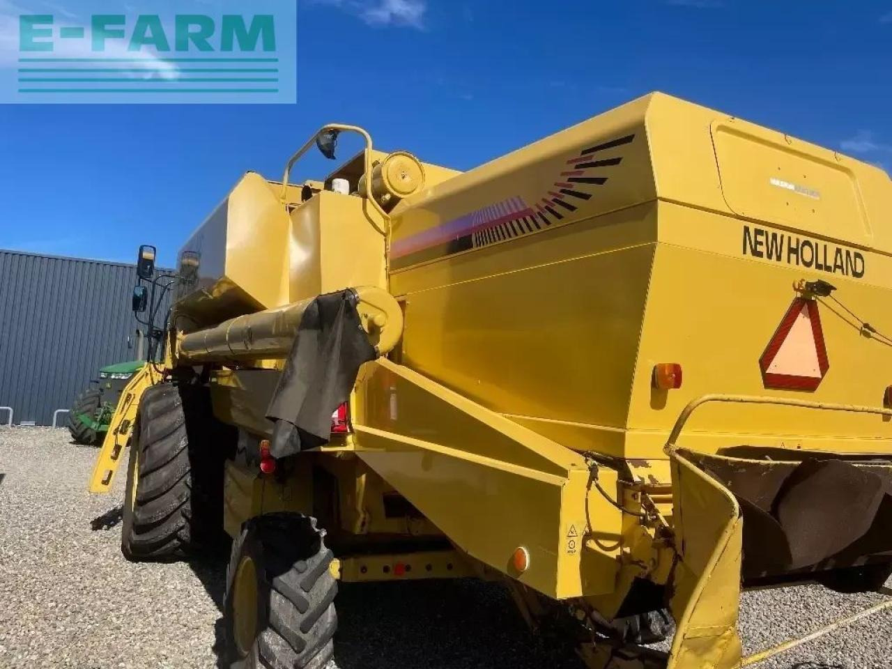 New Holland tx 66 - Moissonneuse-batteuse: photos 5 New Holland tx 66 - Moissonneuse-batteuse: photos 5