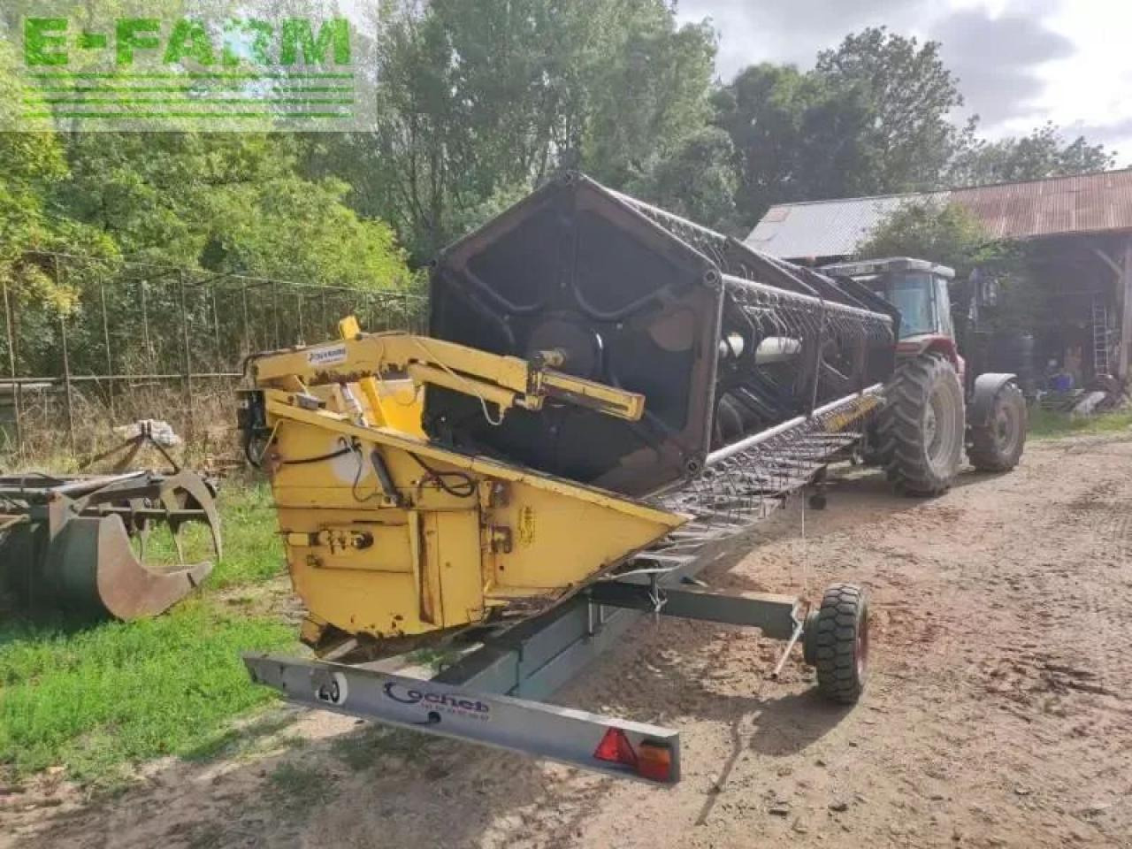 New Holland tx64 - Moissonneuse-batteuse: photos 4 New Holland tx64 - Moissonneuse-batteuse: photos 4