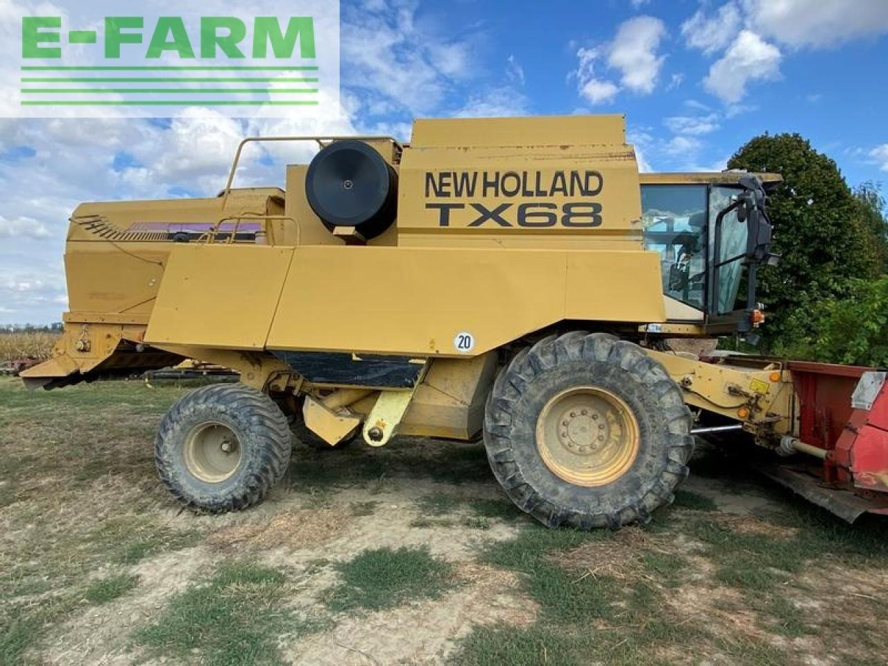 New Holland tx68 - Moissonneuse-batteuse: photos 2 New Holland tx68 - Moissonneuse-batteuse: photos 2