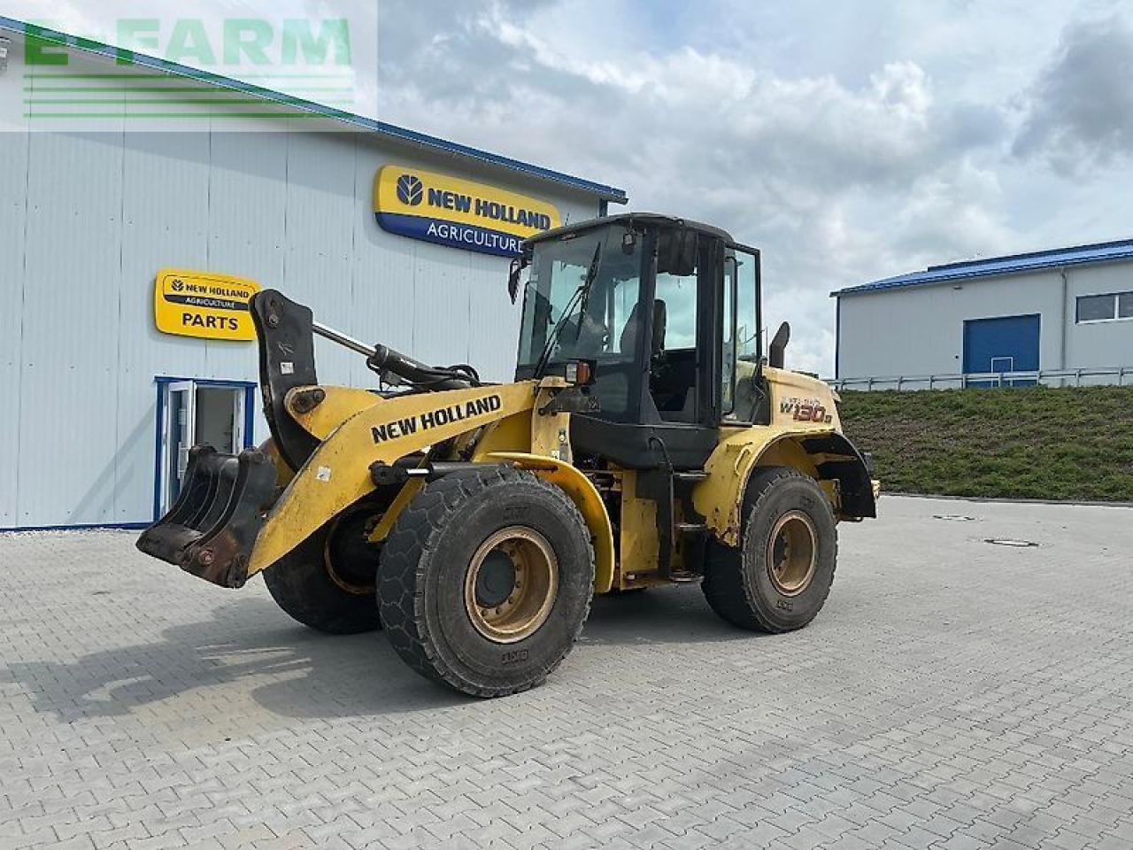 New Holland w 130 b - Mini pelle: photos 1 New Holland w 130 b - Mini pelle: photos 1