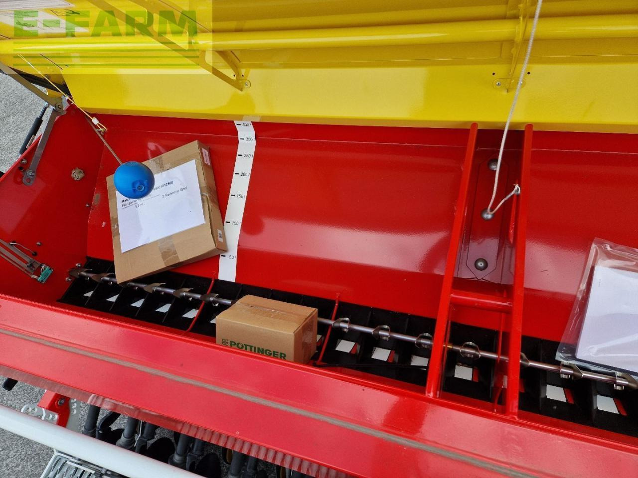 Semoir Pöttinger Vitasem 302: photos 9 Semoir Pöttinger Vitasem 302: photos 9