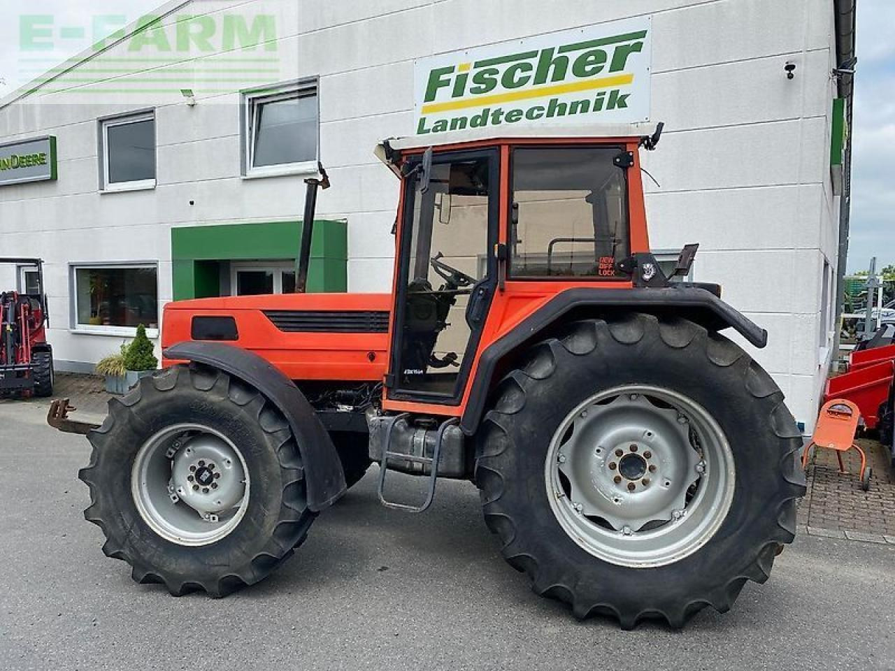 Same explorer 90 ii dt - Tracteur agricole: photos 1 Same explorer 90 ii dt - Tracteur agricole: photos 1