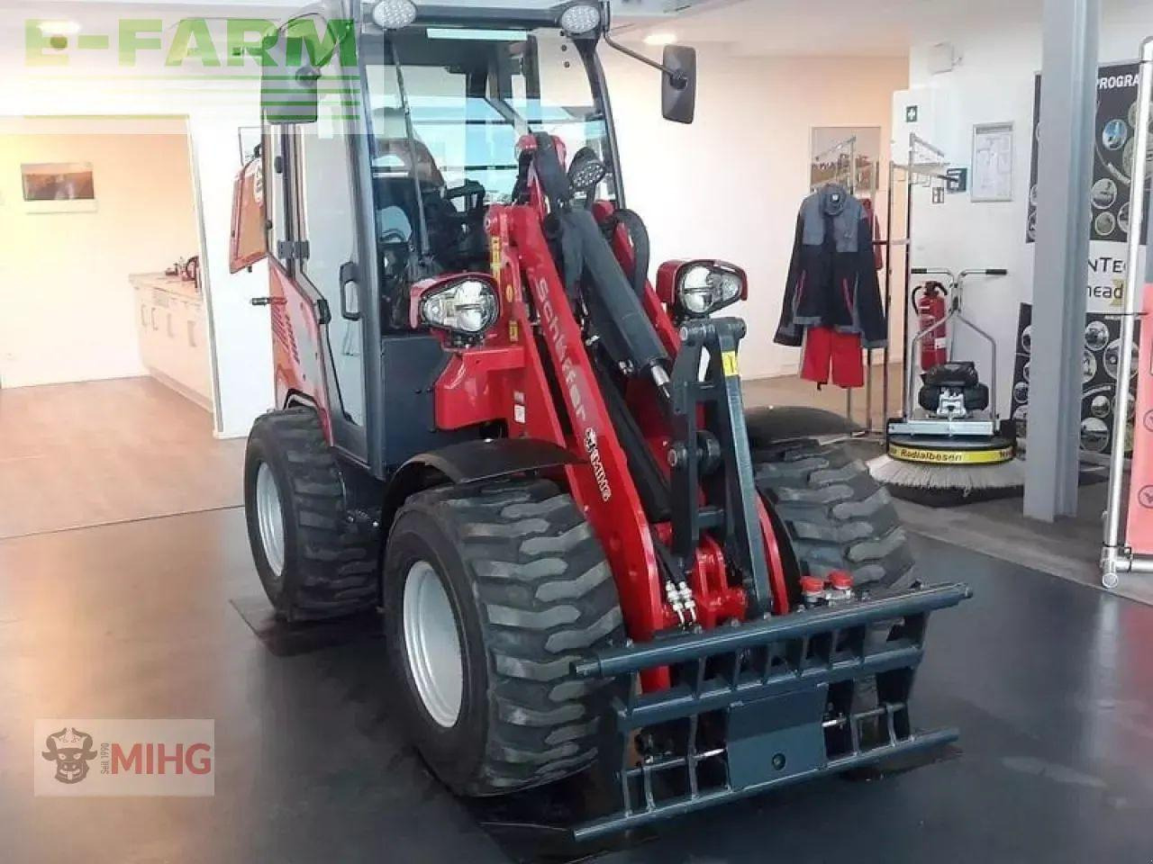 Schäffer 23e mit kabine - Chargeuse sur pneus: photos 3 Schäffer 23e mit kabine - Chargeuse sur pneus: photos 3