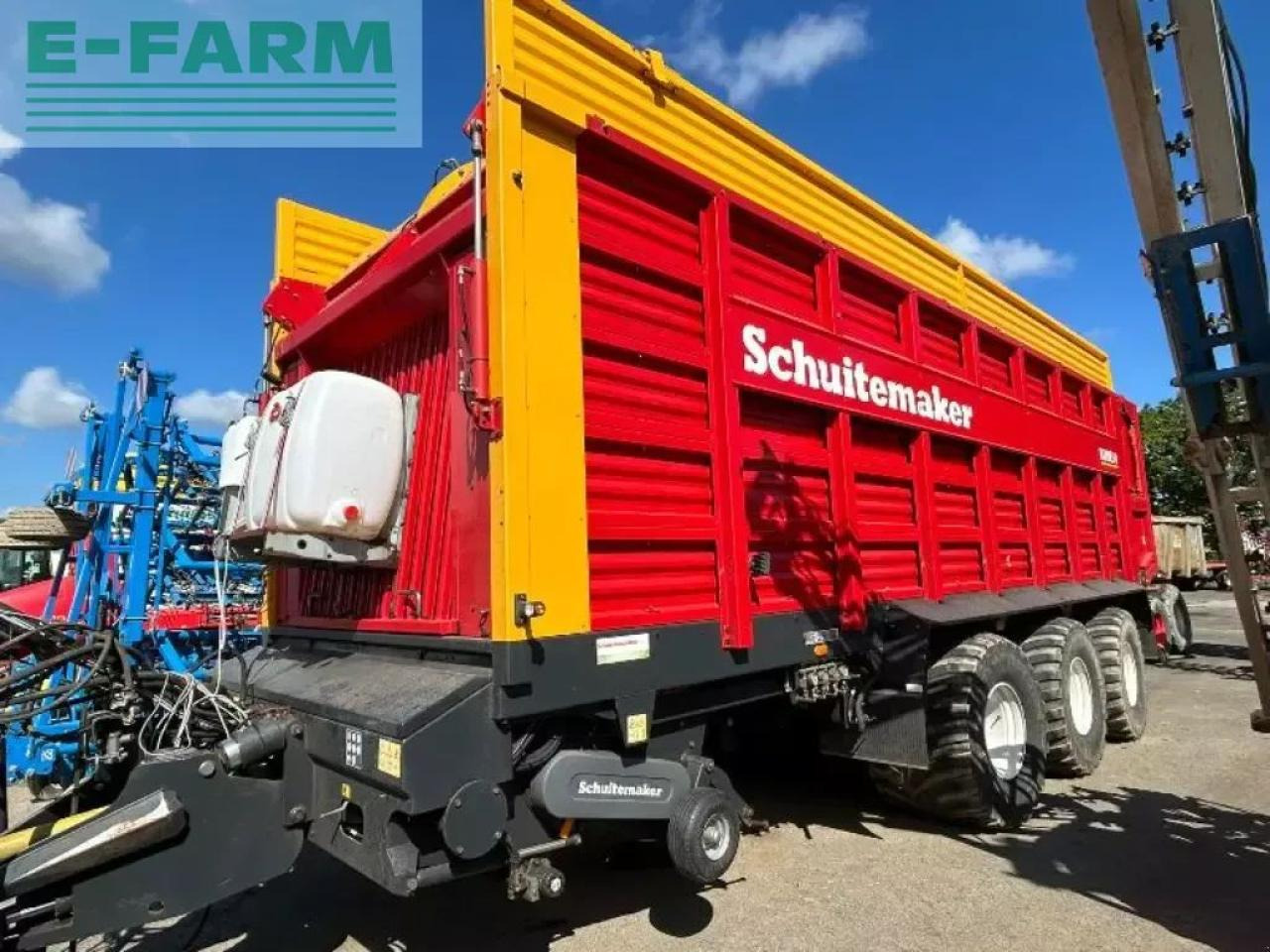 Schuitemaker SR Holland rapide 840 - Autochargeuse: photos 1 Schuitemaker SR Holland rapide 840 - Autochargeuse: photos 1