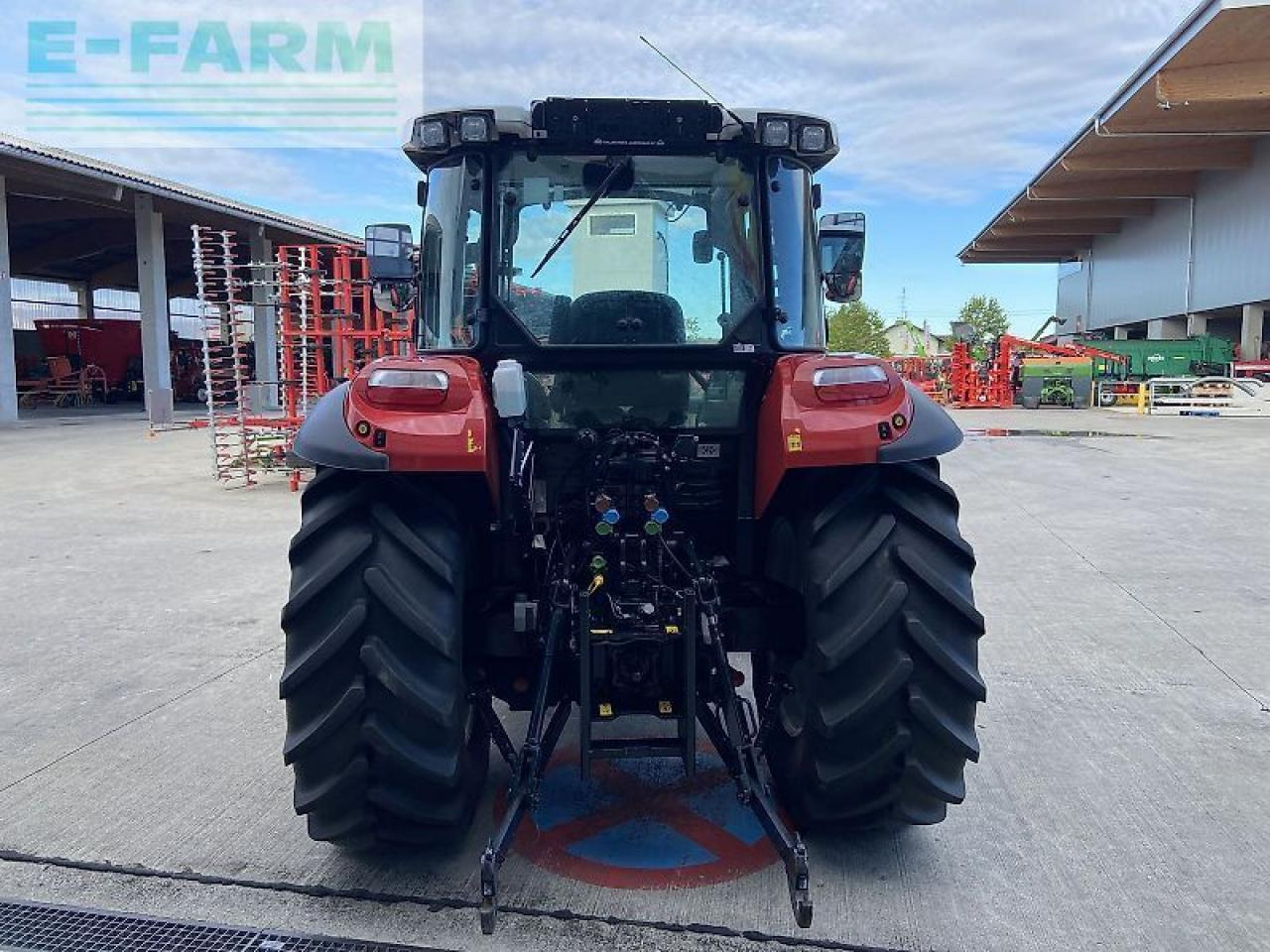 Steyr 4075 kompakt - Tracteur agricole: photos 5 Steyr 4075 kompakt - Tracteur agricole: photos 5