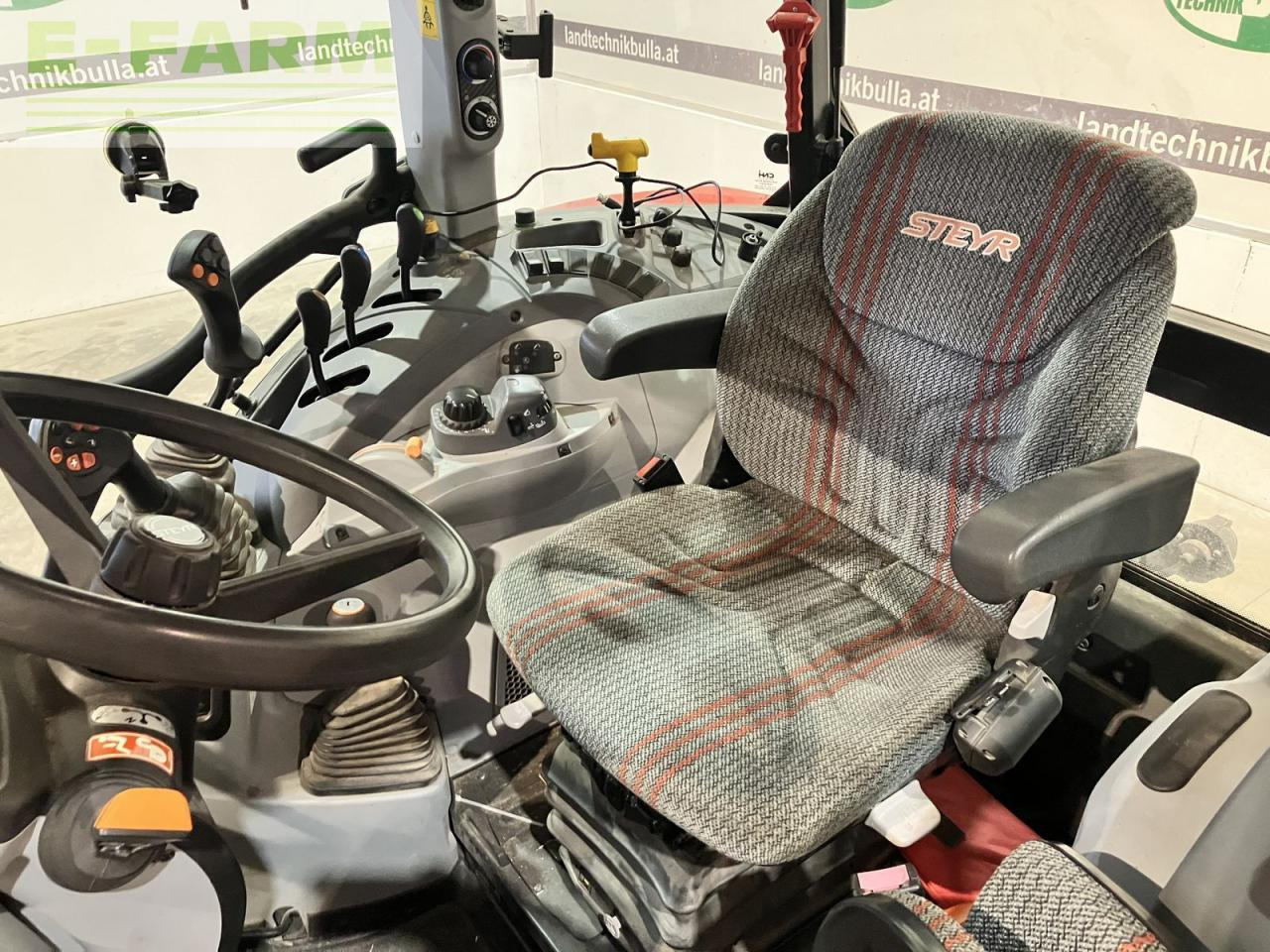 Tracteur agricole Steyr 4075 kompakt et profi: photos 15