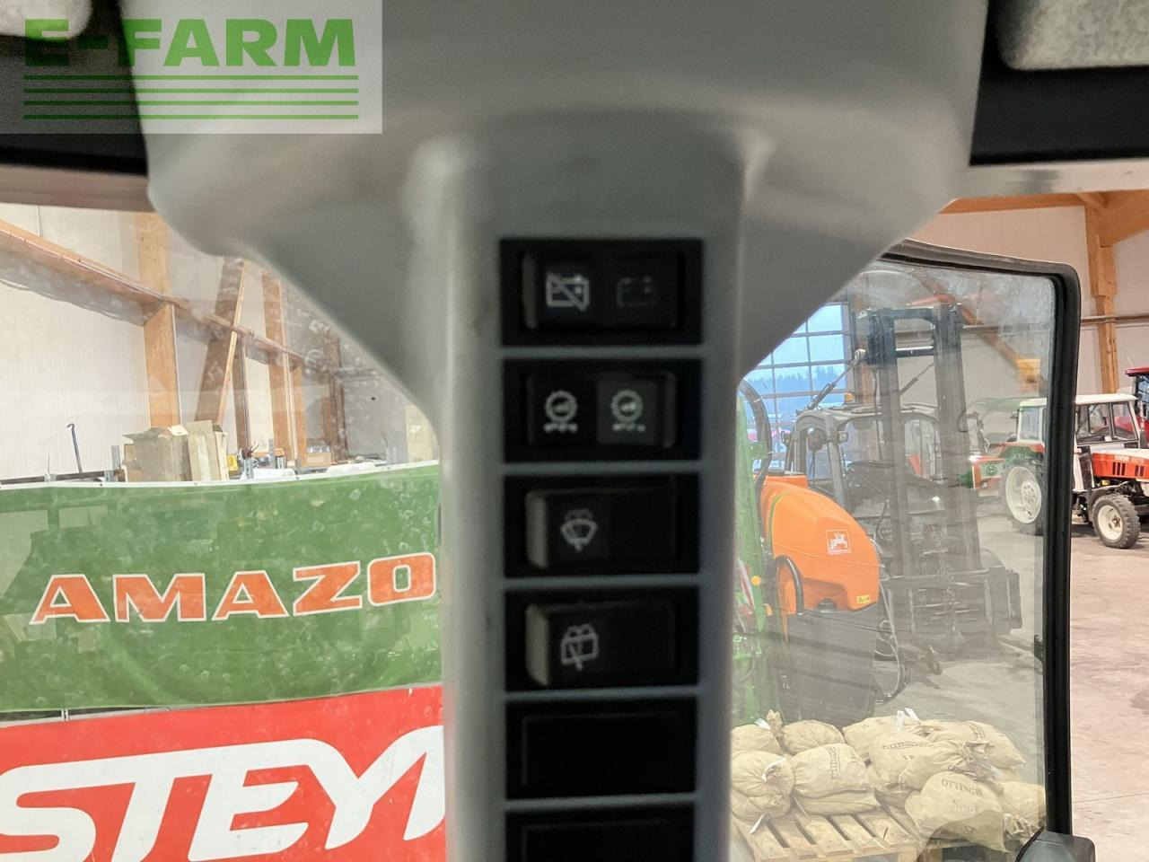 Tracteur agricole Steyr 4075 kompakt et profi: photos 18