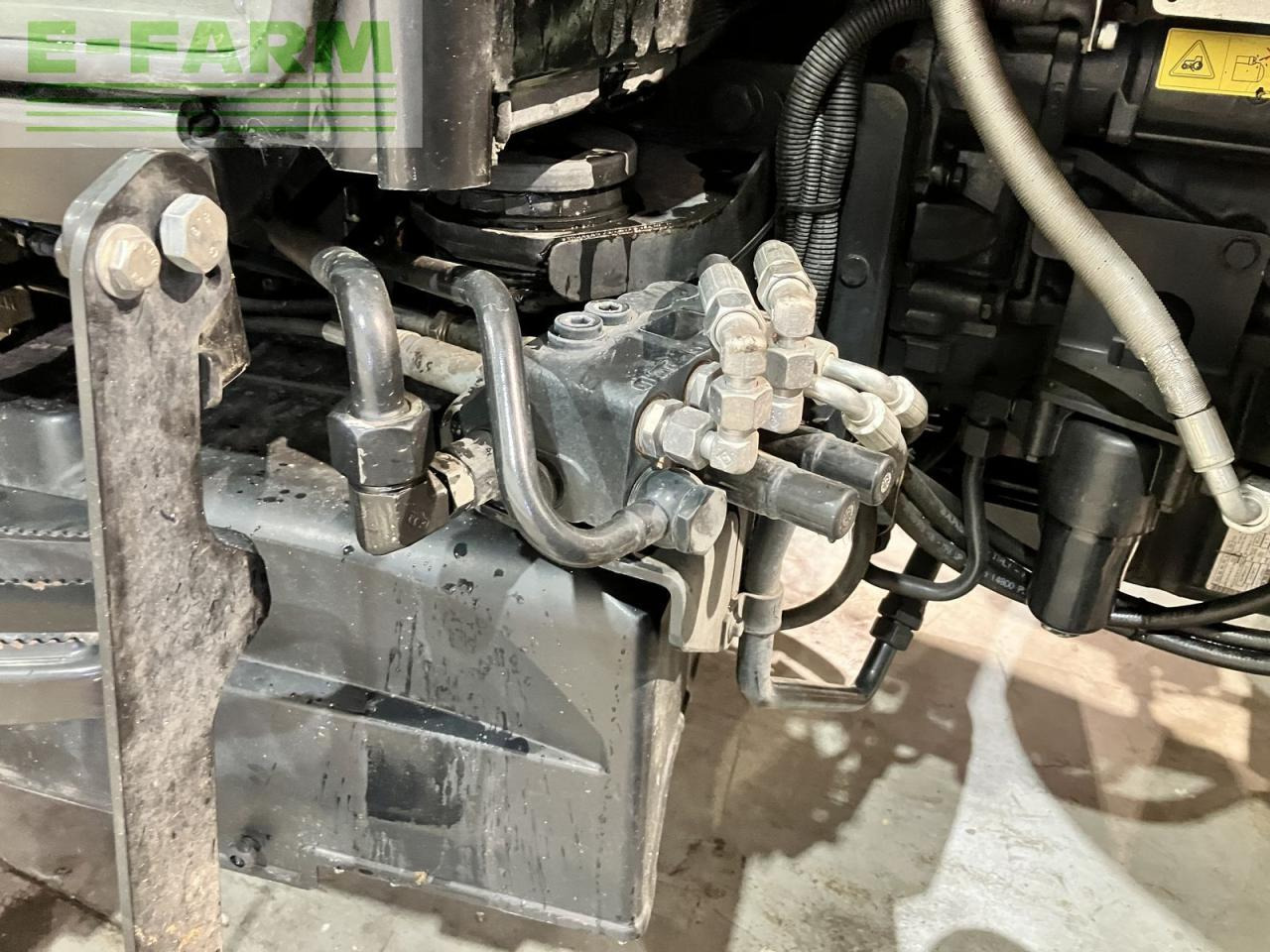 Tracteur agricole Steyr 4075 kompakt et profi: photos 9