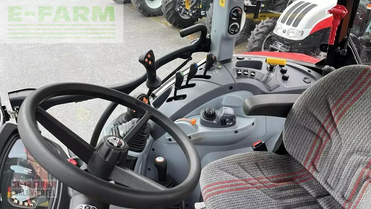 Steyr 4100 plus - Tracteur agricole: photos 3 Steyr 4100 plus - Tracteur agricole: photos 3