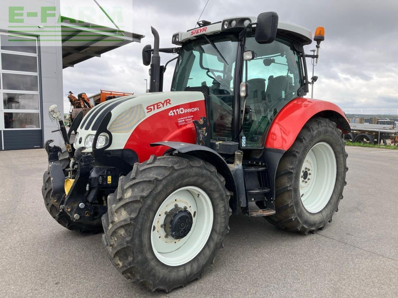 Steyr 4110 Profi - Tracteur agricole: photos 1 Steyr 4110 Profi - Tracteur agricole: photos 1