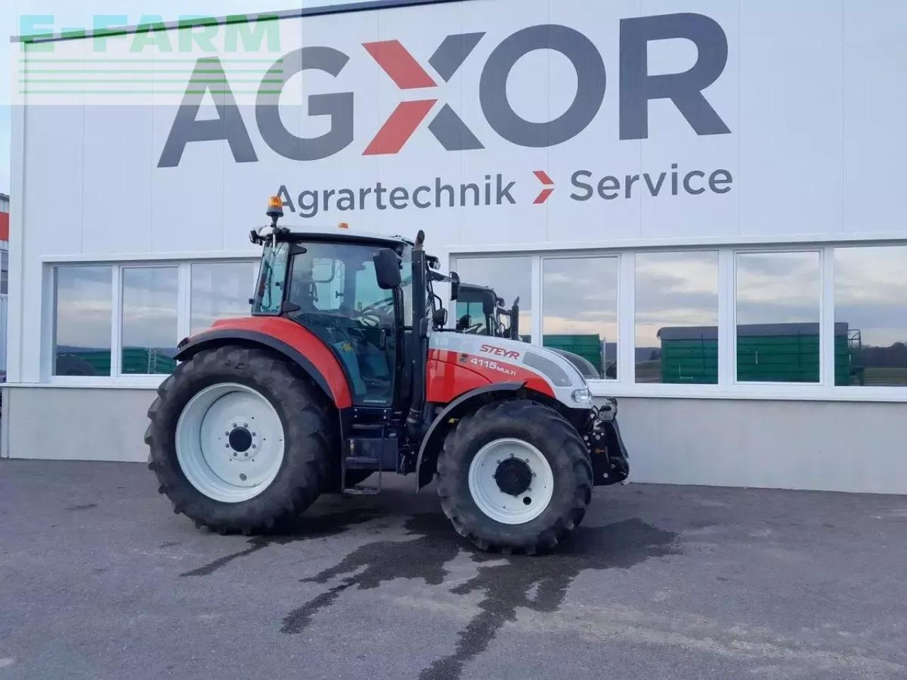 Steyr 4115 multi komfort - Tracteur agricole: photos 1 Steyr 4115 multi komfort - Tracteur agricole: photos 1