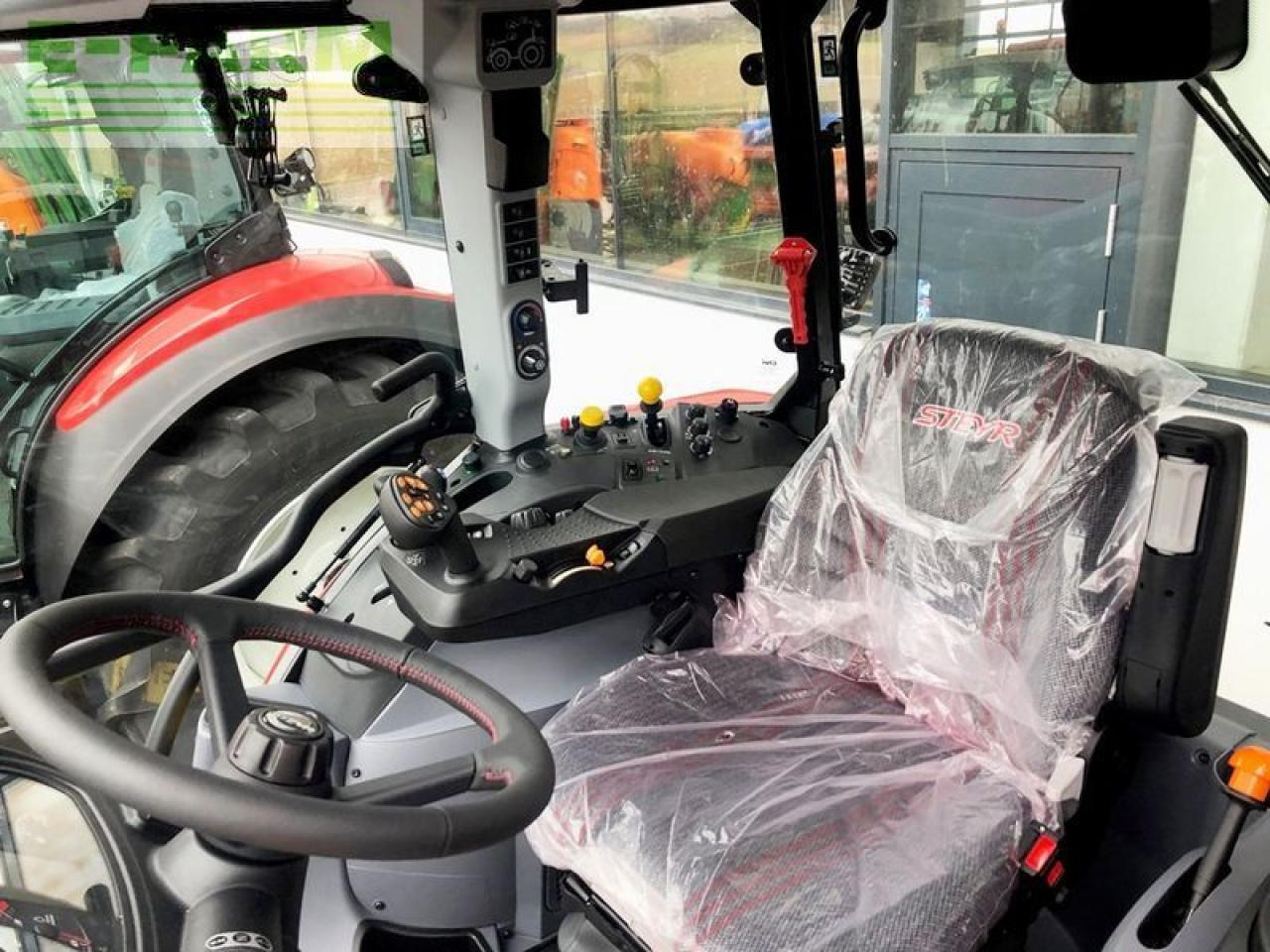 Steyr 4120 multi (stage v) - Tracteur agricole: photos 1 Steyr 4120 multi (stage v) - Tracteur agricole: photos 1