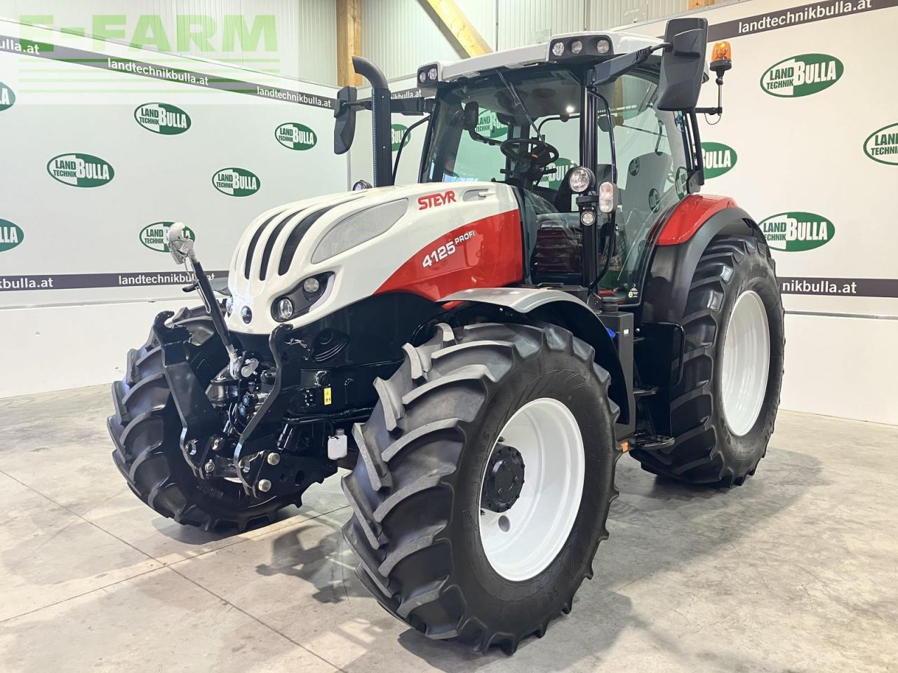 Steyr 4125 profi - Tracteur agricole: photos 1 Steyr 4125 profi - Tracteur agricole: photos 1