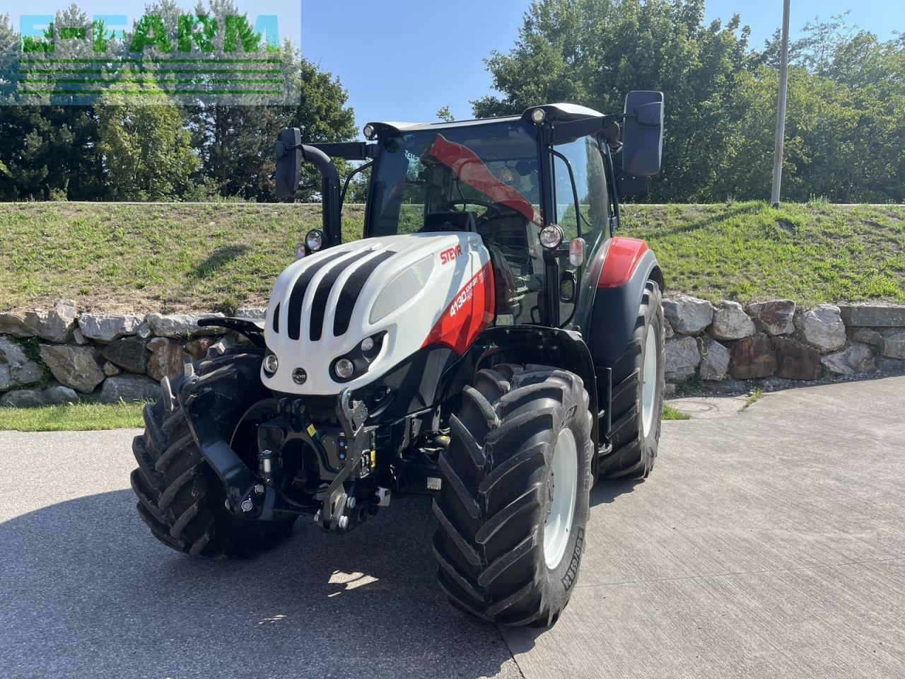 Steyr 4130 expert cvt CVT - Tracteur agricole: photos 1 Steyr 4130 expert cvt CVT - Tracteur agricole: photos 1