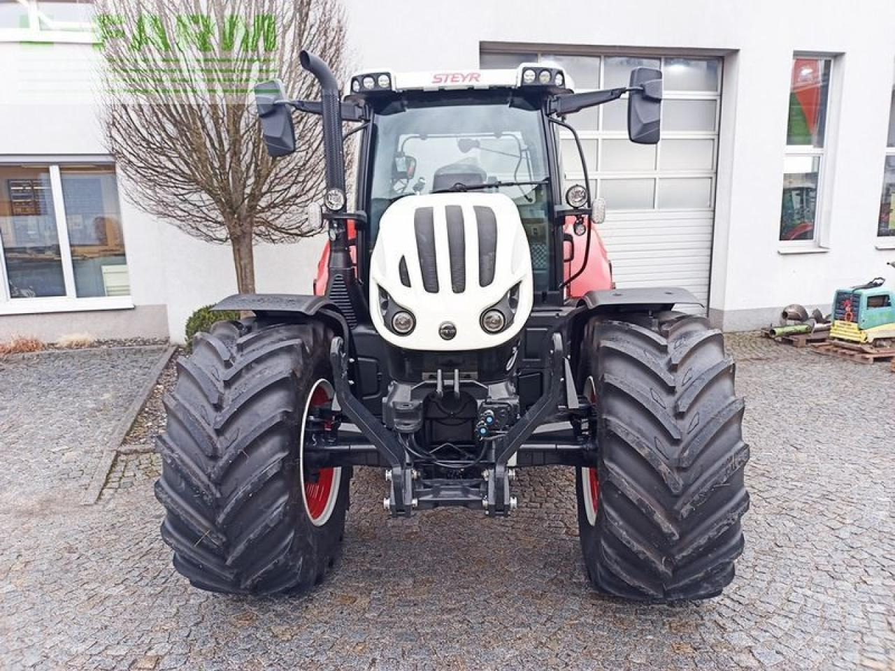Steyr 6150 profi cvt (stage v) - Tracteur agricole: photos 2 Steyr 6150 profi cvt (stage v) - Tracteur agricole: photos 2