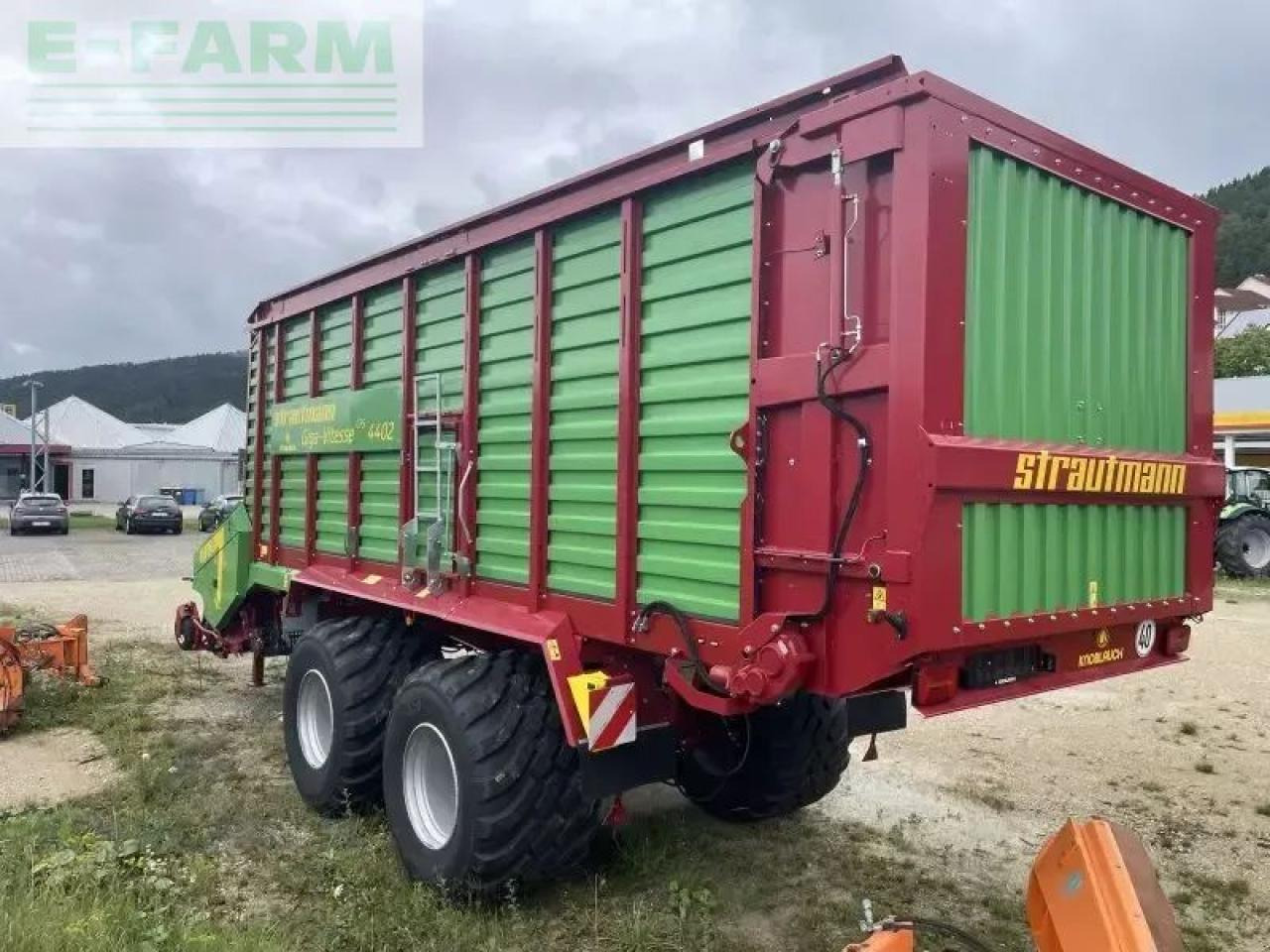 Strautmann giga vitesse cfs 4402 - Autochargeuse: photos 4 Strautmann giga vitesse cfs 4402 - Autochargeuse: photos 4