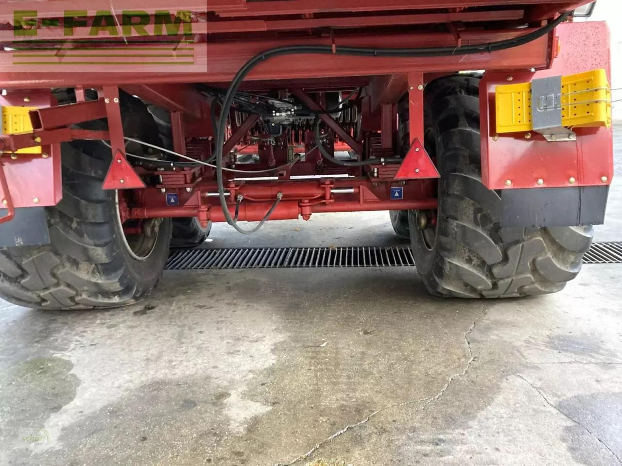 Strautmann super-vitesse 2 h - mit großem fahrwerk und nachlauflenkachse - Autochargeuse: photos 4 Strautmann super-vitesse 2 h - mit großem fahrwerk und nachlauflenkachse - Autochargeuse: photos 4