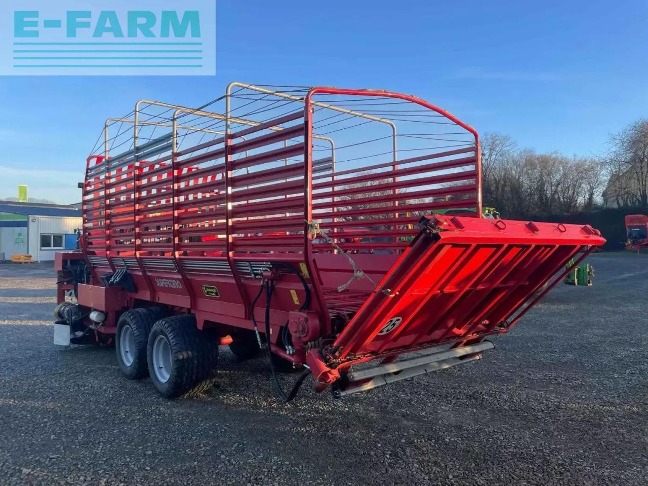 Supertino autochargeuse ca702s . supertino - Matériel d'ensilage: photos 5 Supertino autochargeuse ca702s . supertino - Matériel d'ensilage: photos 5