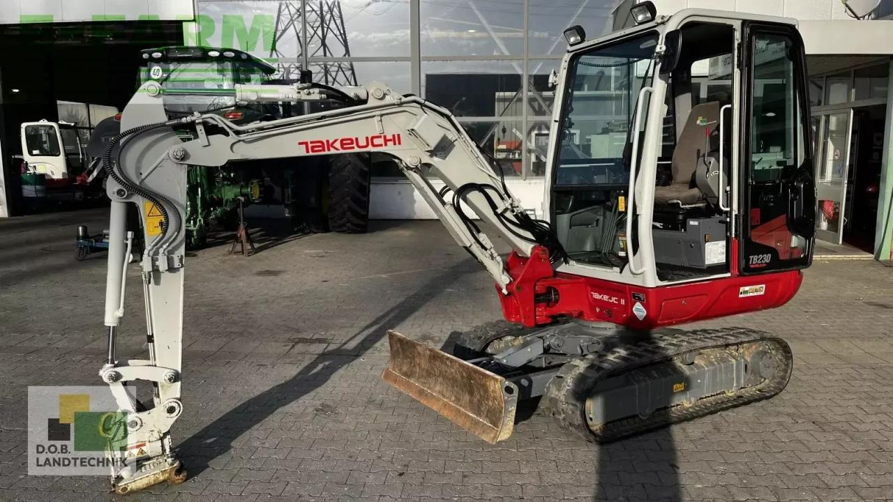 Takeuchi tb 230 - Mini pelle: photos 4 Takeuchi tb 230 - Mini pelle: photos 4