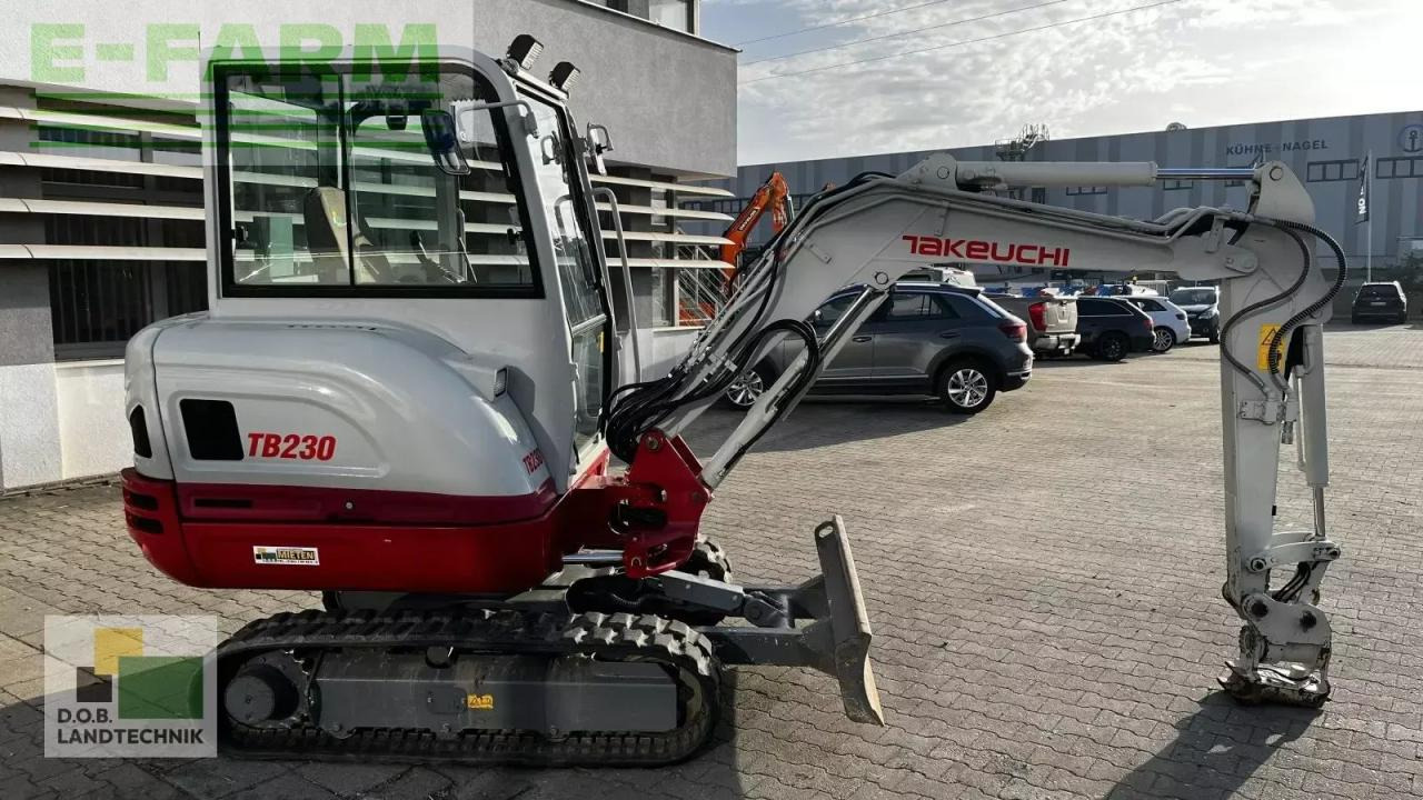 Takeuchi tb 230 - Mini pelle: photos 3 Takeuchi tb 230 - Mini pelle: photos 3