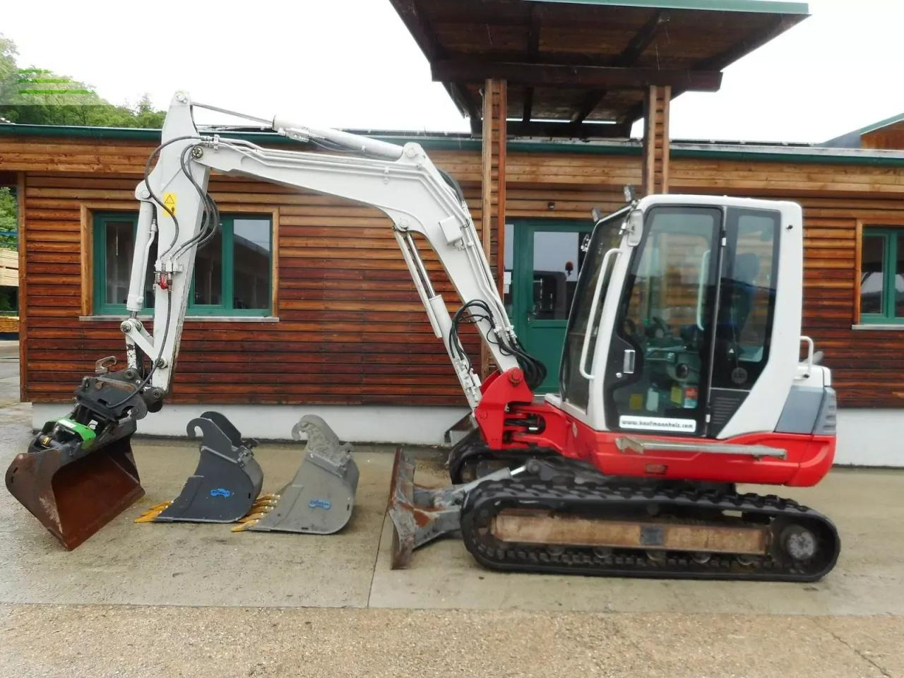 Takeuchi tb 250 ( 4.965kg ) hydr. sw + 2 löffel + alle le - Mini pelle: photos 1 Takeuchi tb 250 ( 4.965kg ) hydr. sw + 2 löffel + alle le - Mini pelle: photos 1