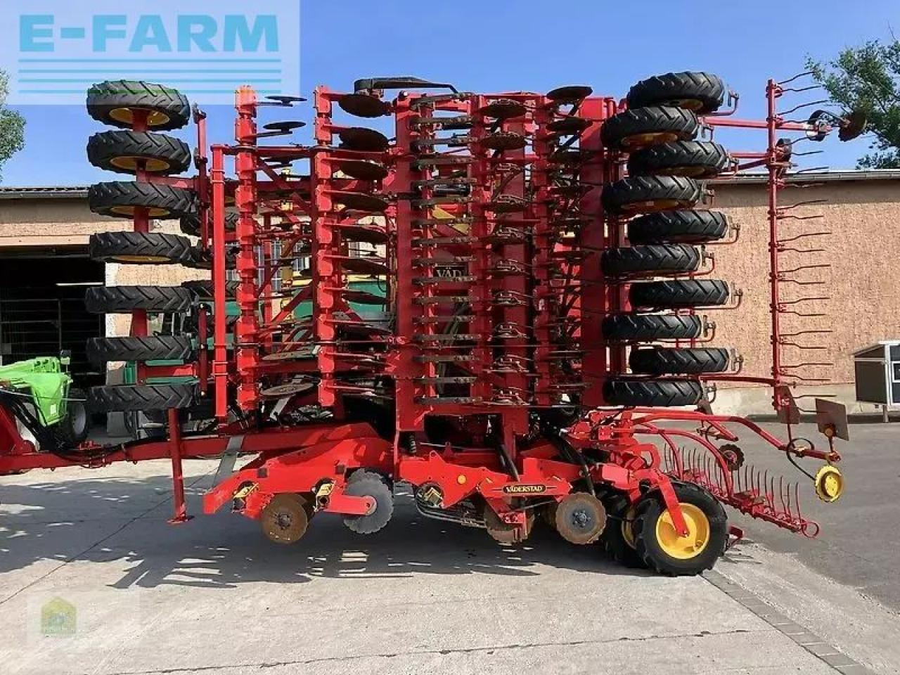 Väderstad rapid rda 800 s *saatflussüberwachung* - Combiné de semis: photos 5 Väderstad rapid rda 800 s *saatflussüberwachung* - Combiné de semis: photos 5