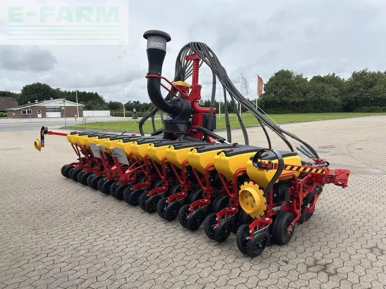 Semoir monograine Väderstad tempo tpv 12: photos 9