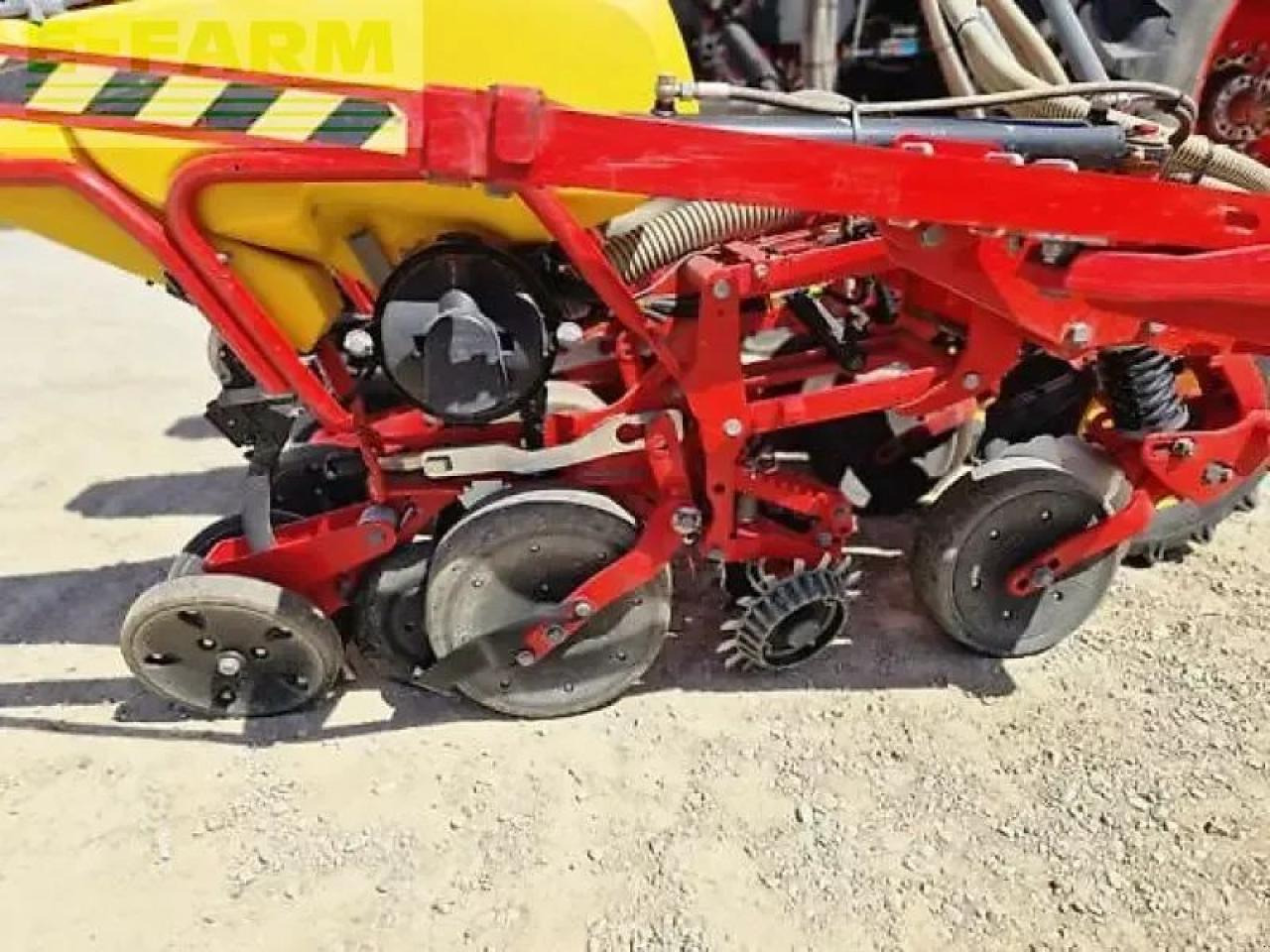 Väderstad tempo v11 - Semoir monograine: photos 5 Väderstad tempo v11 - Semoir monograine: photos 5