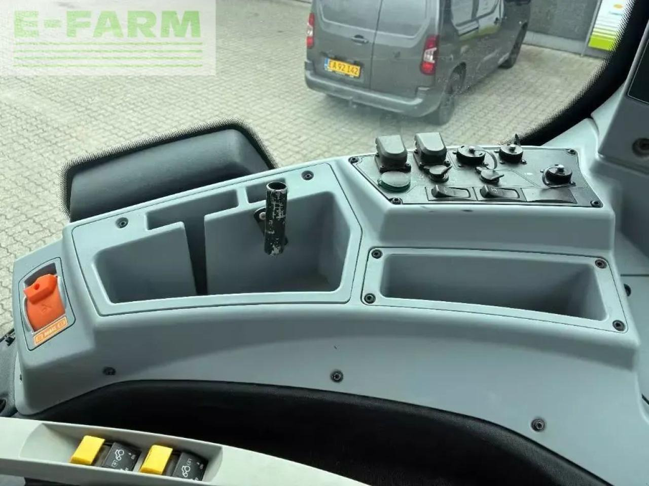 Valtra 254 versus - Tracteur agricole: photos 4 Valtra 254 versus - Tracteur agricole: photos 4