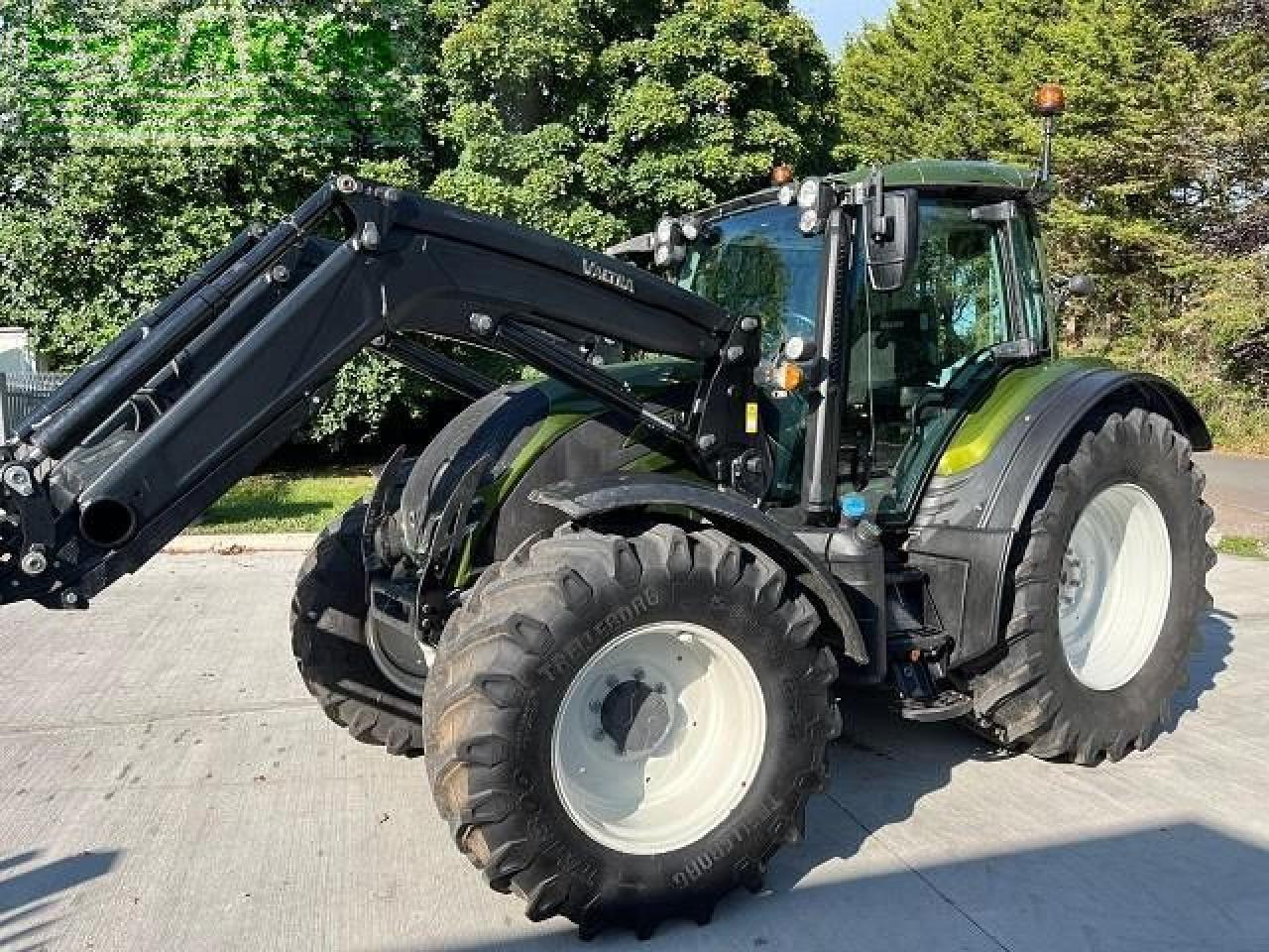 Valtra N175 - Tracteur agricole: photos 1 Valtra N175 - Tracteur agricole: photos 1
