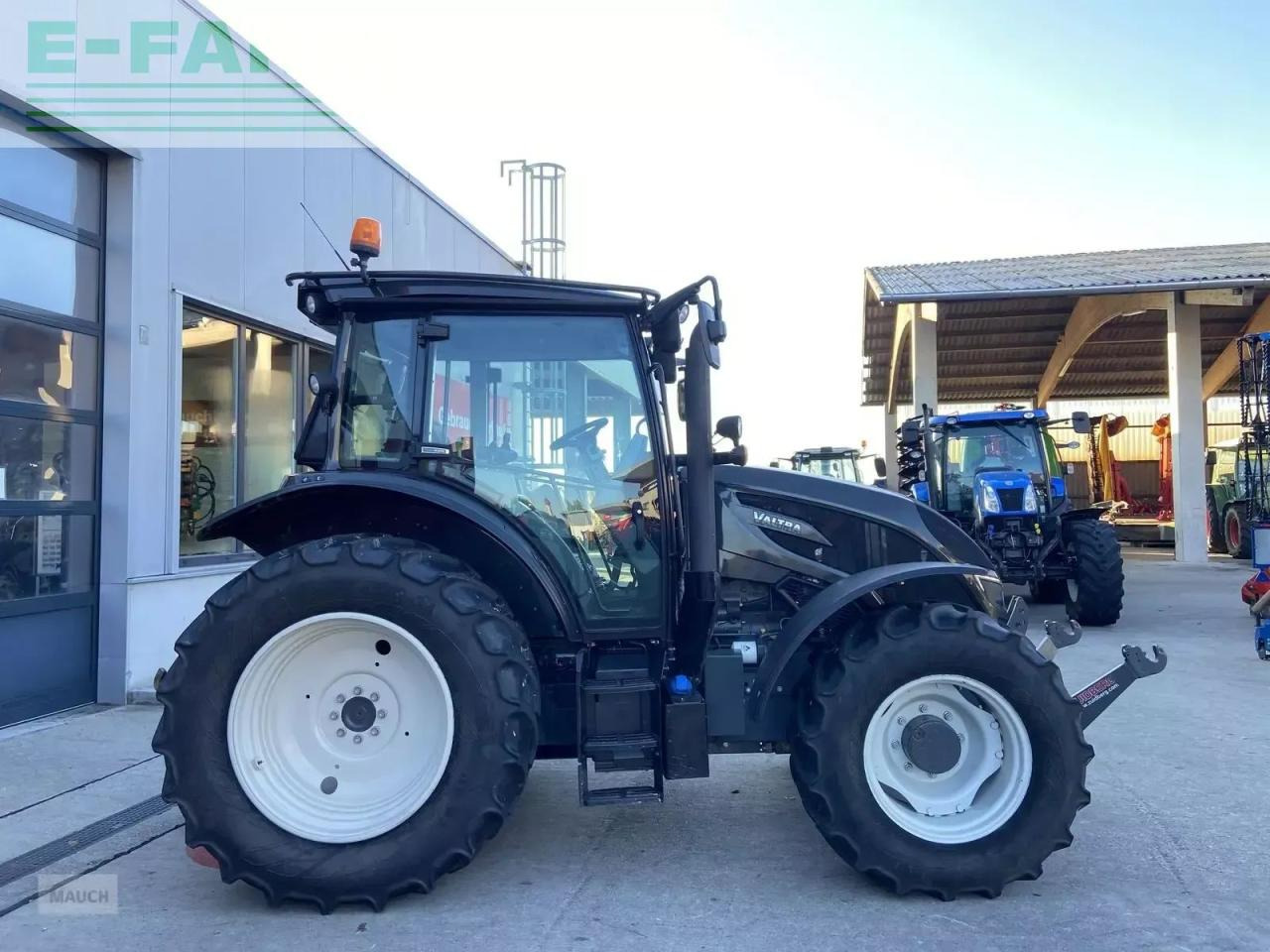 Valtra a 114 - Tracteur agricole: photos 4 Valtra a 114 - Tracteur agricole: photos 4