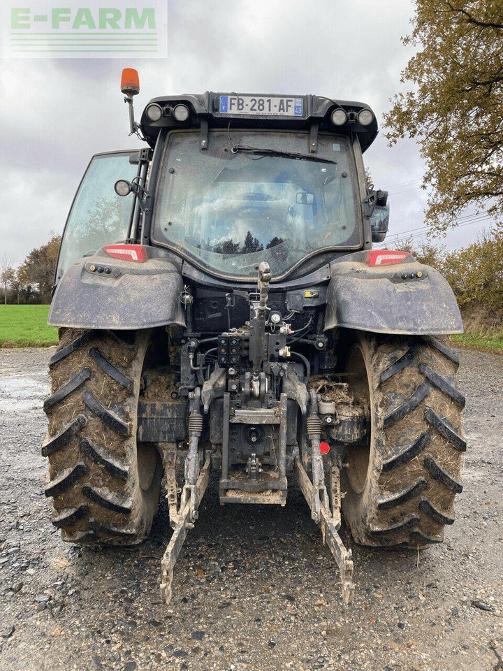 Valtra n 134 - Tracteur agricole: photos 4 Valtra n 134 - Tracteur agricole: photos 4